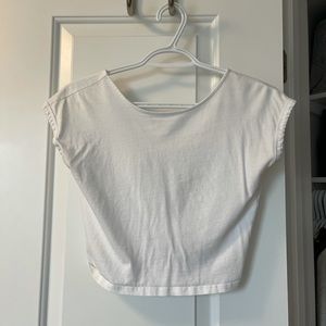 Wilfred Tie in Front or Back Cropped T-Shirt